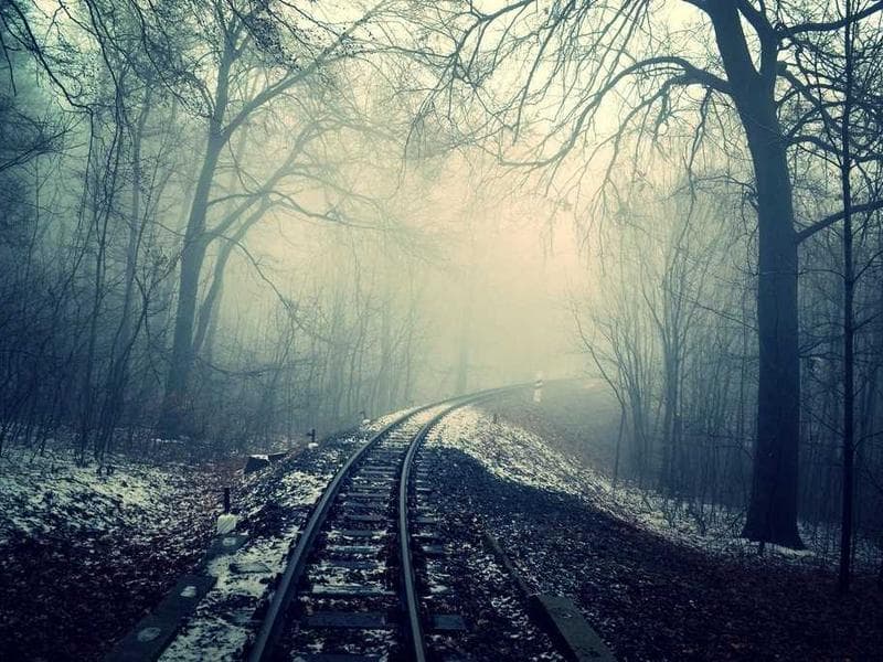 Kartuş ambalajda nötr silikon mastik ürün görseli.